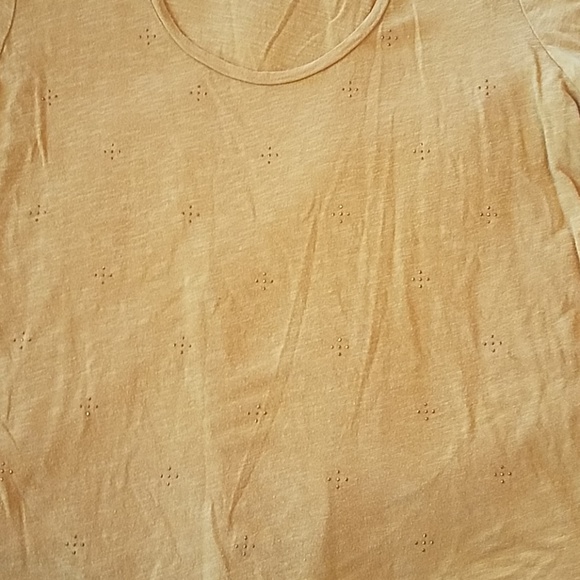 Liz Claiborne size XL top.   (T) - Picture 2 of 3